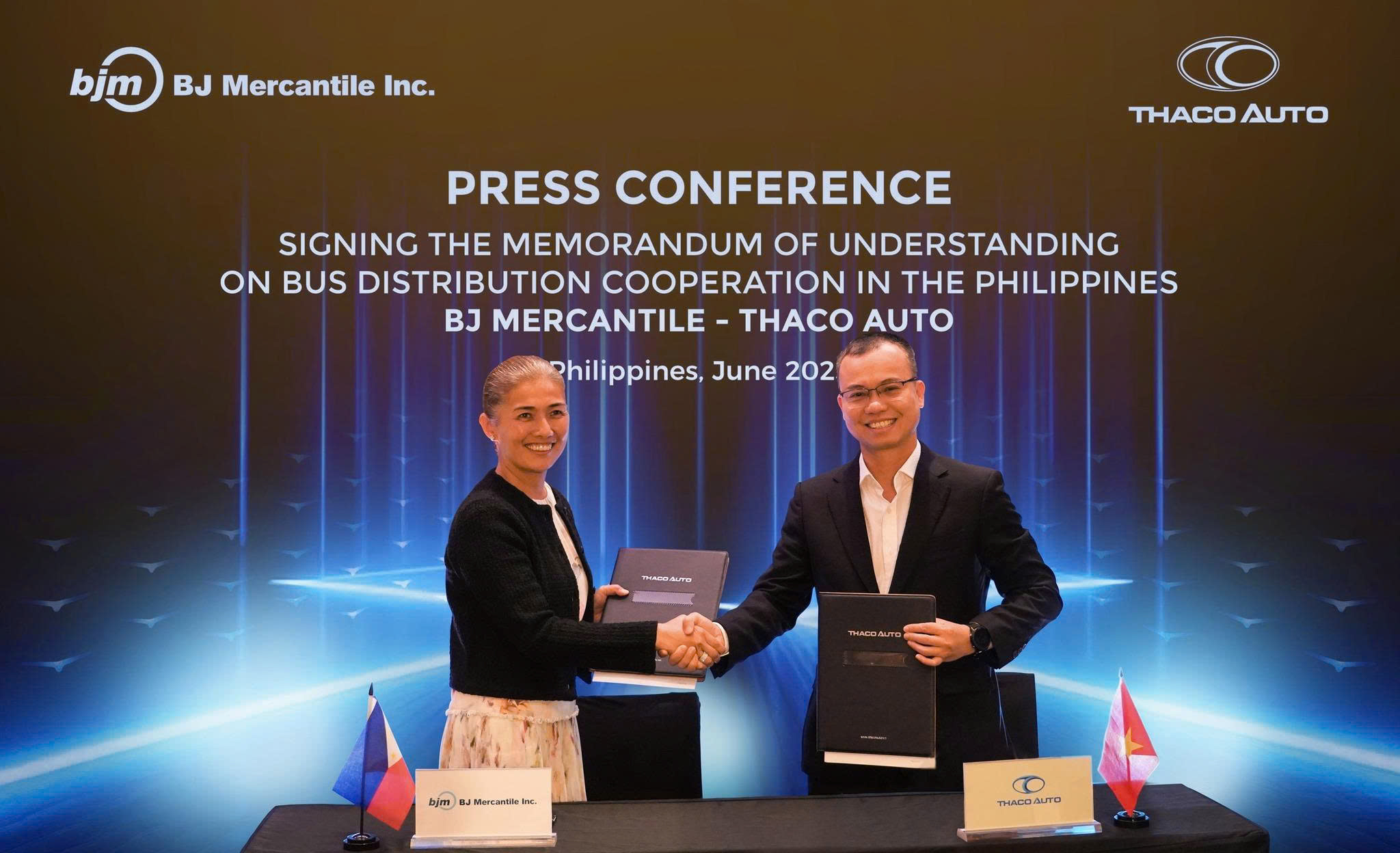 PHÂN PHỐI XE BUS THƯƠNG HIỆU THACO TẠI PHILIPPINES