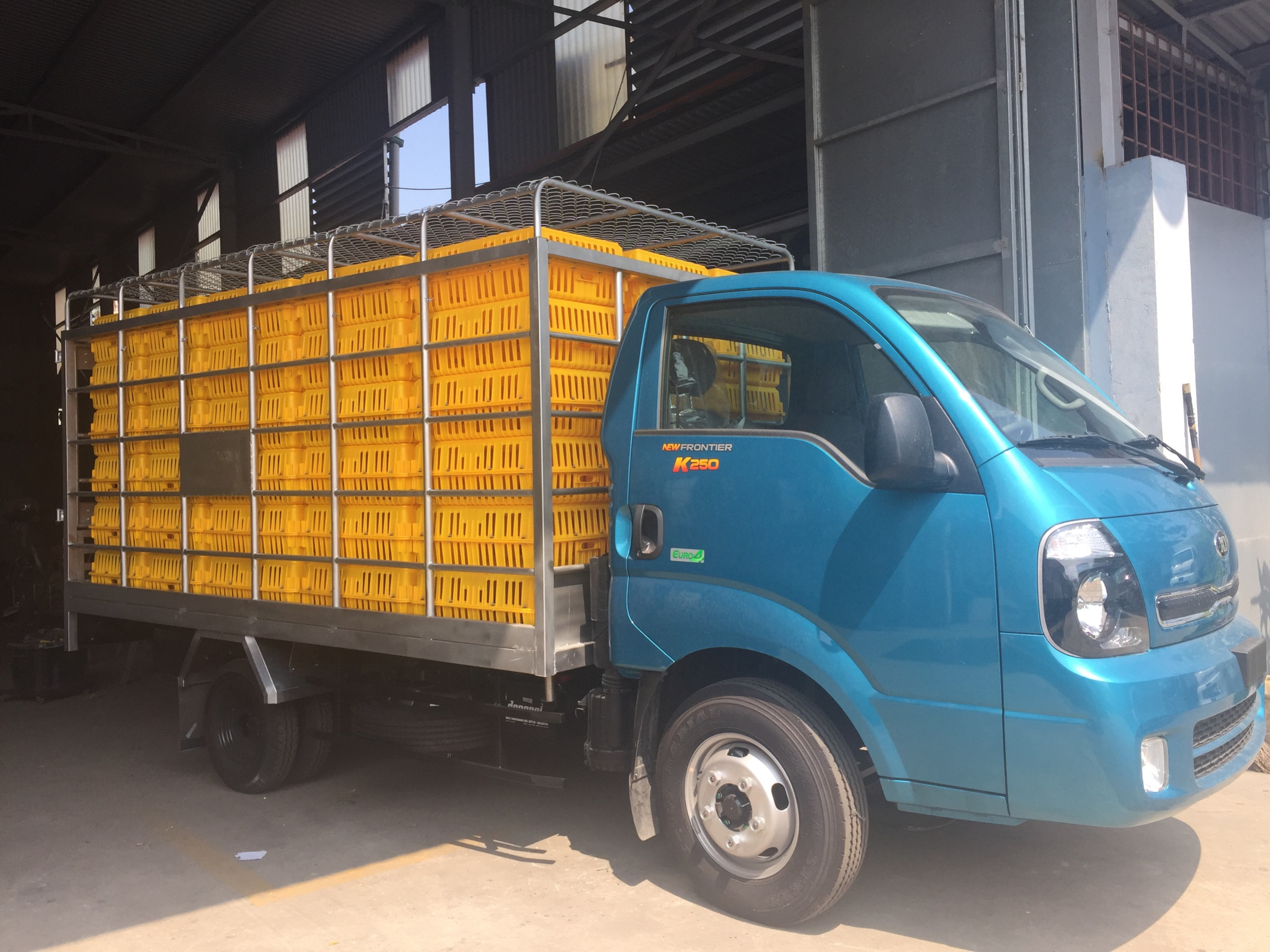 ĐÁP ỨNG NHU CẦU ĐA DẠNG THÙNG XE TẢI